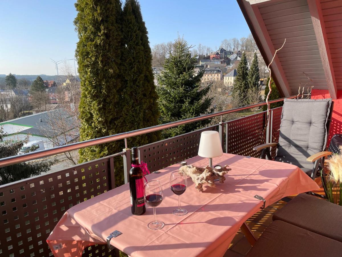 Tolle Ferienwohnung Mit Loggia In Schauenstein 100Qm Bei Hof An Der Saale Frankenwald Экстерьер фото